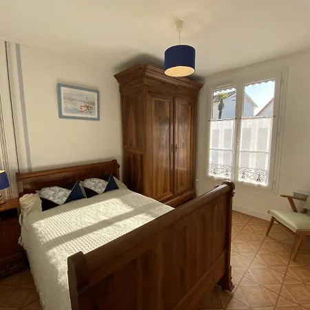 Maison Fouras, 4 Pieces, 6 Personnes - Fr-1-709-6 *